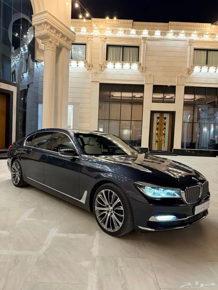 bmw 2016 عداد 92 الف 6