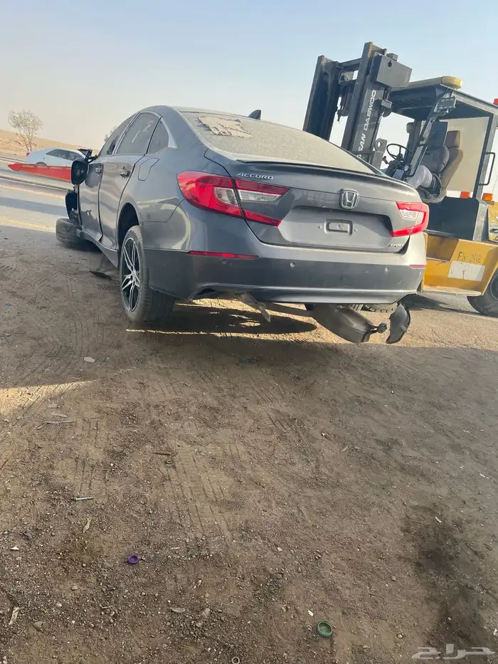 هوندا اكورد موديل 2022 تشليح قطع غيار 4