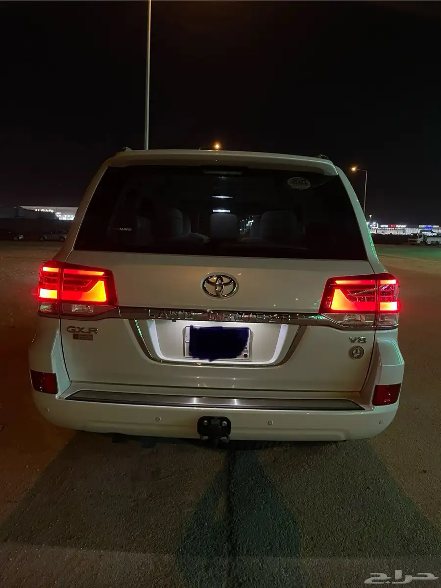 لاندكروزر 4