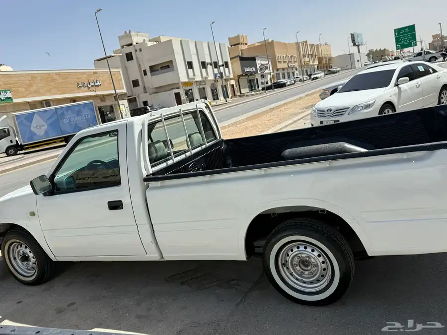 ايسوزو 2002 2