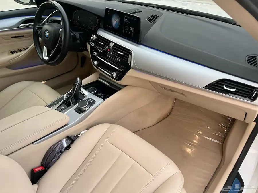 بي ام دبليو 520i 2020 (بحالة ممتازة) 16