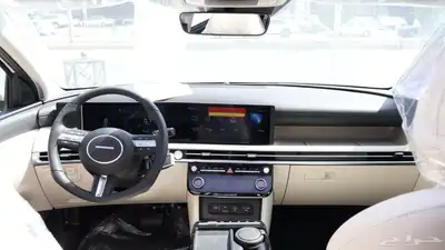 توسان بريميوم 2025 33