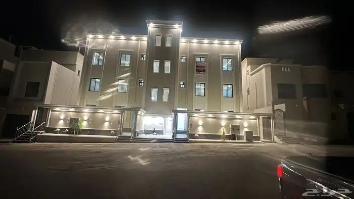 عمارة مكونة من ست شقق للتمليك المحاله مخطط745 حي الزهور 0