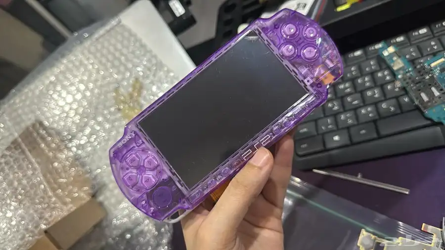 PSP 3000 اللون بنفسجي مهكرة مجددة بالكامل 0
