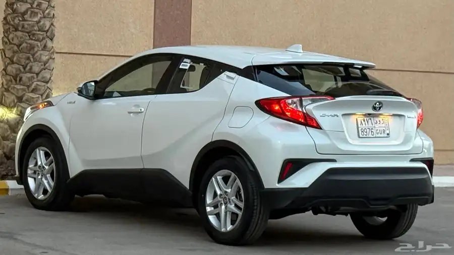 تويوتا C-HR 2022 13