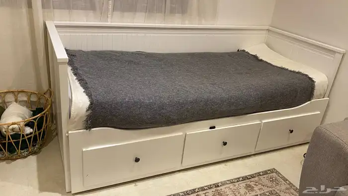 سرير ايكيا يتحول نفر ونفرين 0