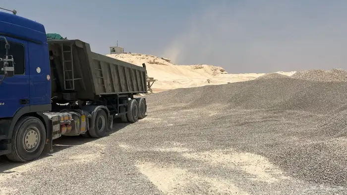 لتوريد رمل احمر ابيض بحص دفان تحميل مخلفات 4