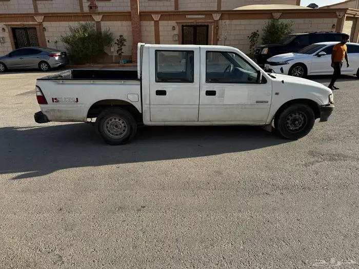 ايسوزو غمارتين ديزل للبيع 2003 2