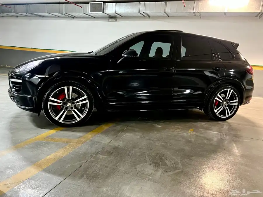 بورش كايين gts 2013 مع لوحه مميزه للبيع باللوحه او بدون 1
