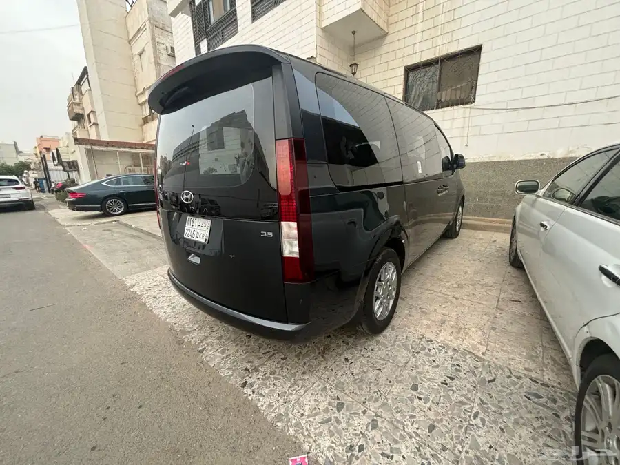 هونداي ستاريا 2024 3