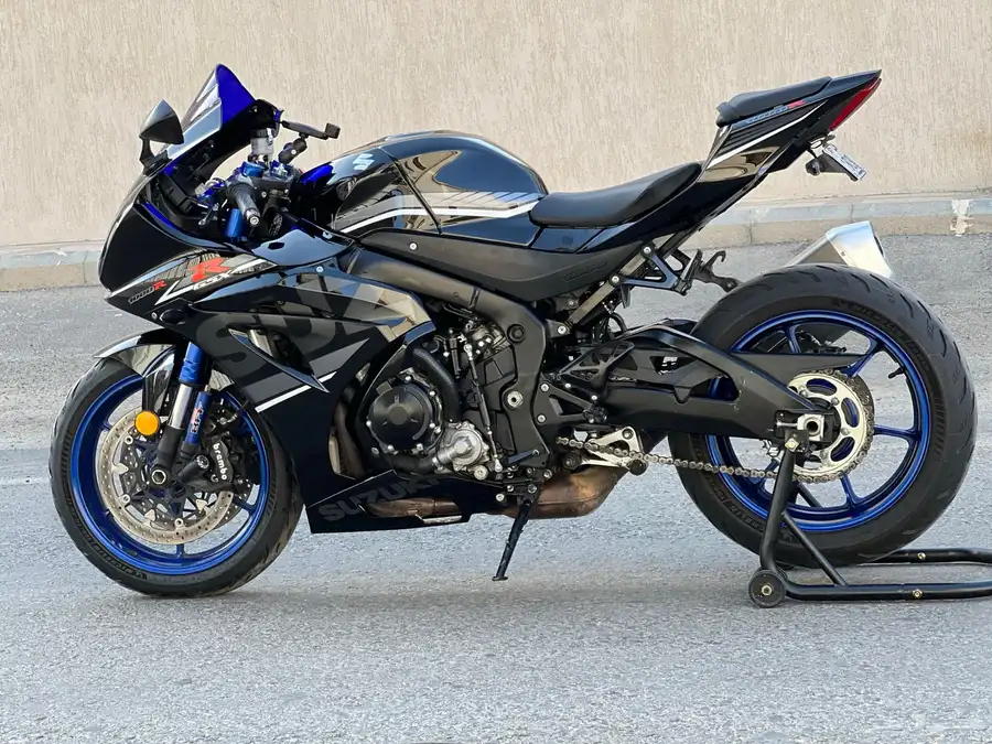 دباب 1000 ار ار 6