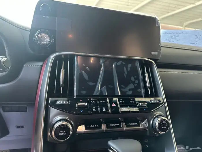 لكزس Lx600 شبه جديد 2025 والسعر مميز 12