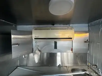 للبيع فود ترك 4
