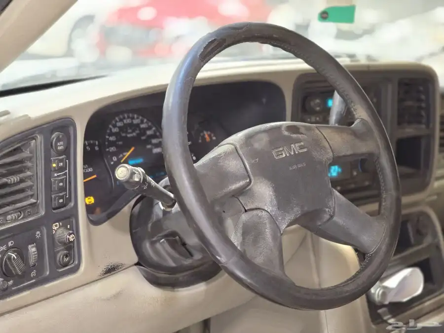 جمس يوكن موديل 2003 بحالة ممتازة 13