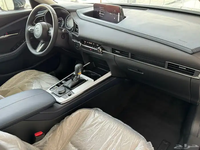 مازدا CX30 2025 جديد لون اسمنتي 6