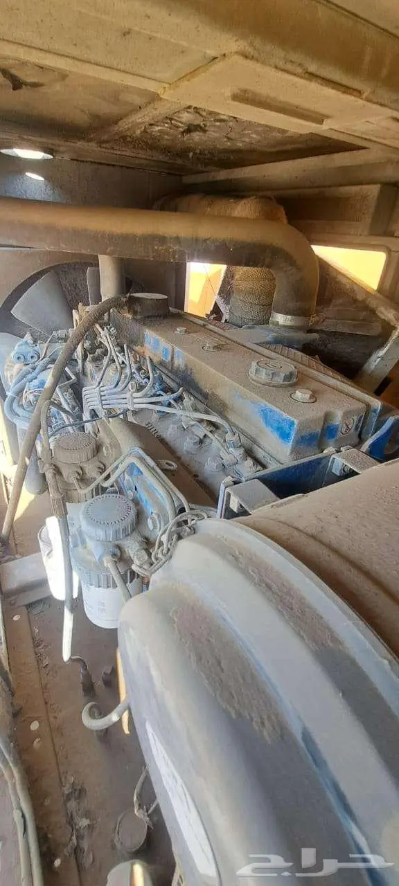 للبيع عدد 2 مولد كبير For sale  2 large generators. 4