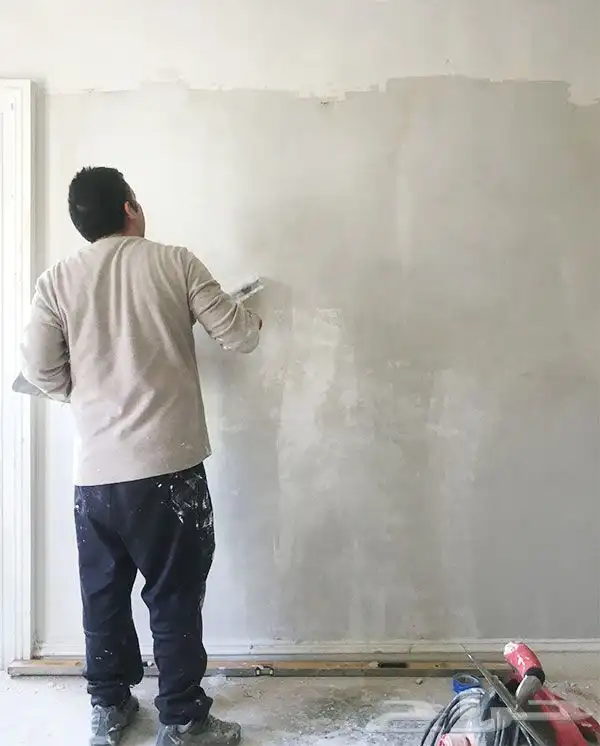 تنفيذ دهانات وديكورات كامله . 3