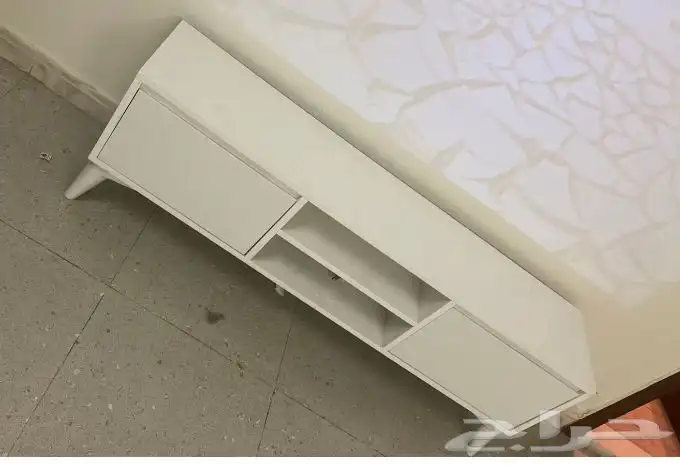 طاولة بلازما شبه جديد 0