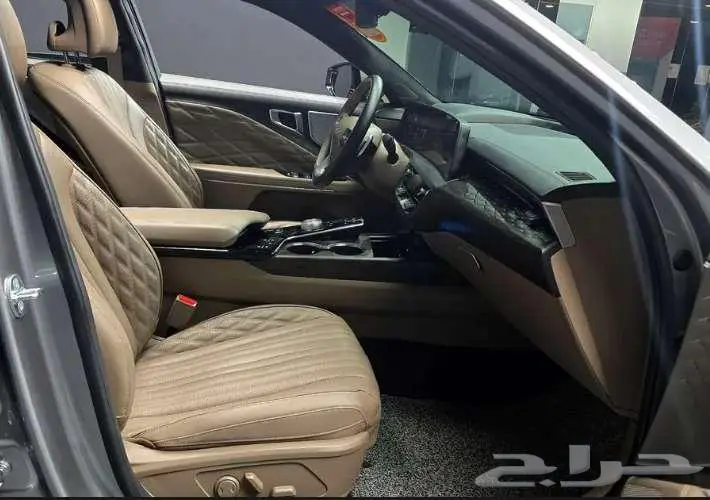 كيا K8 2023 10