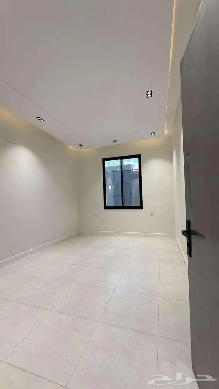 دور ارضي للبيع ابها حي الروابي 5