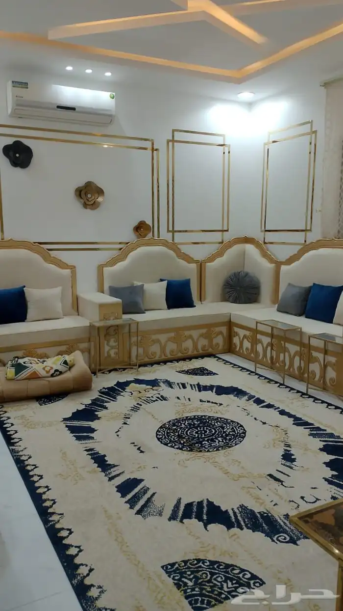 للبيع فله دور بالمزاحمية حي الريف 10