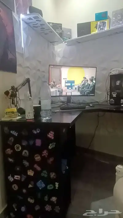 طاولة قيمنق كبيره وقويه جدا 0