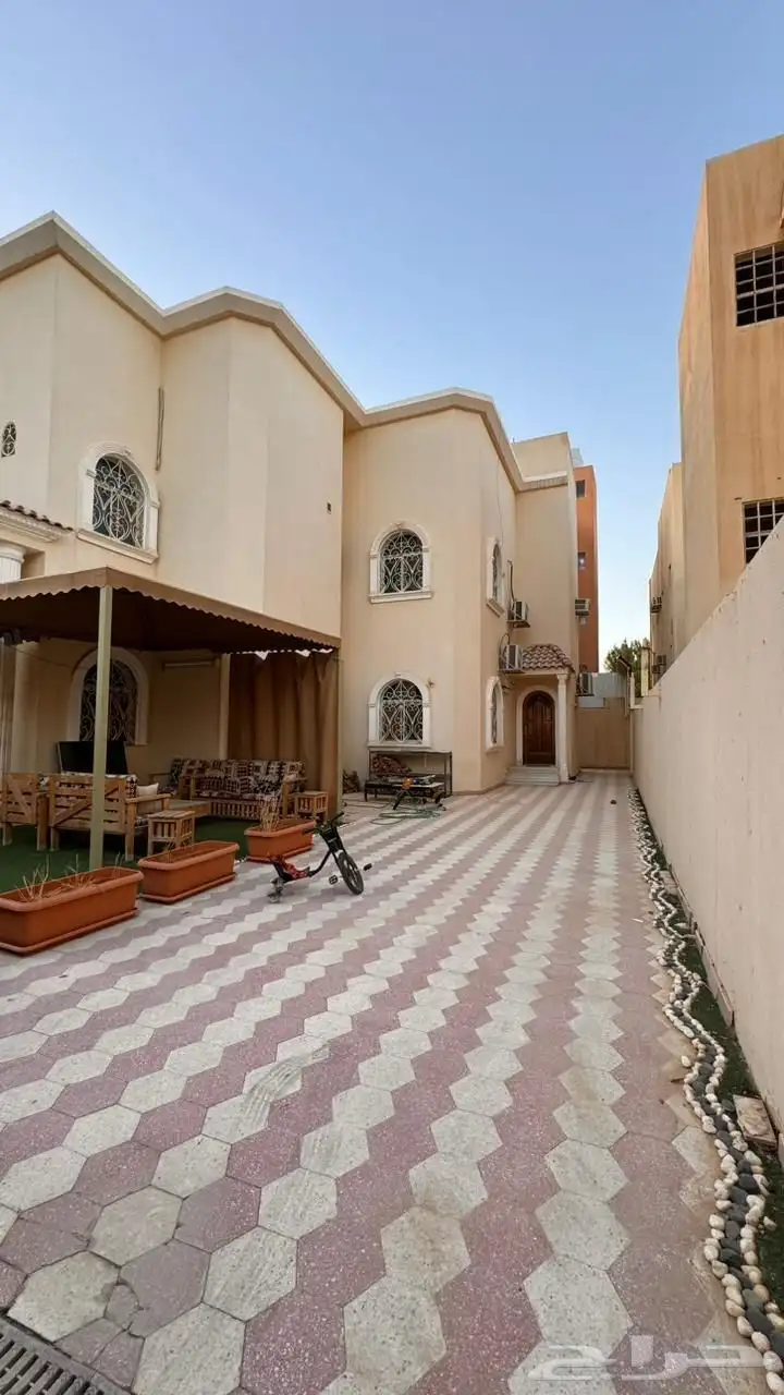 فيلا للبيع 3