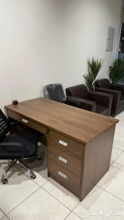 أثاث مكتب متكامل للبيع 1