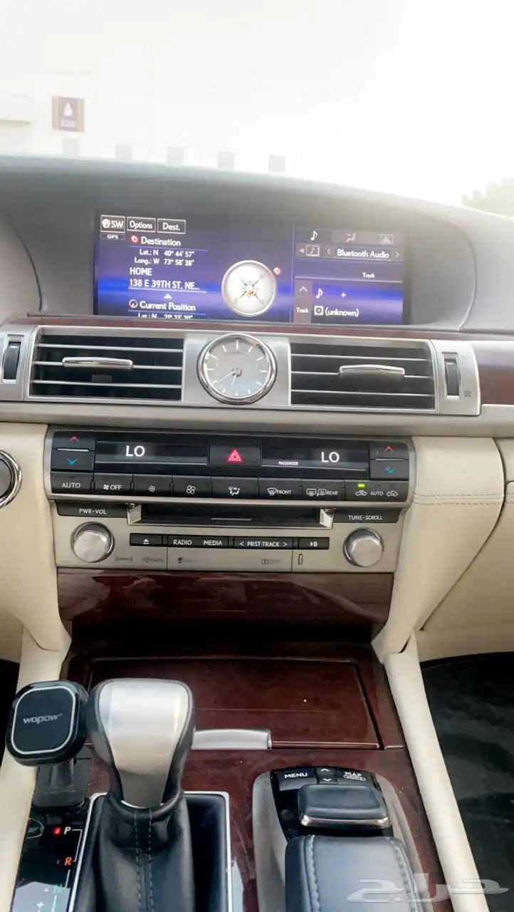 لكزس LS460 شورت 2015 33