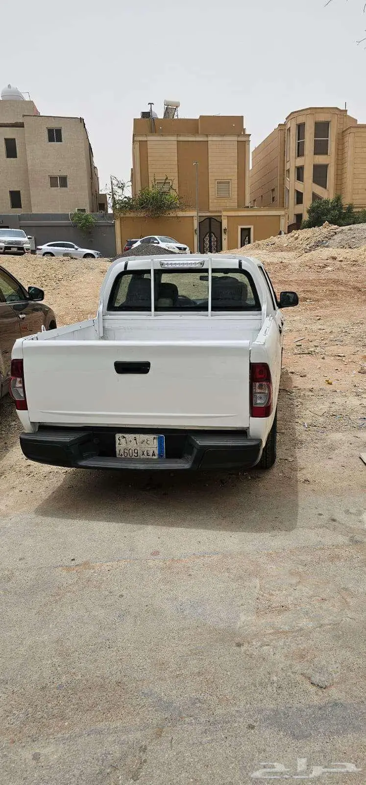 للبيع سيارة أيسوزو 2010 غمارتين 0
