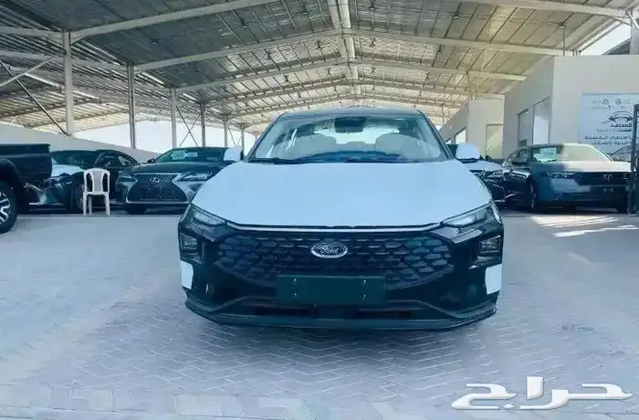 فورد تورس ترند نص فل بنزين 2025 ناغي 2