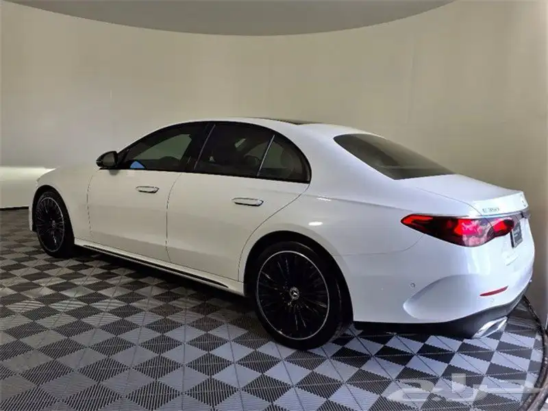 مرسيدس E350-2024 1