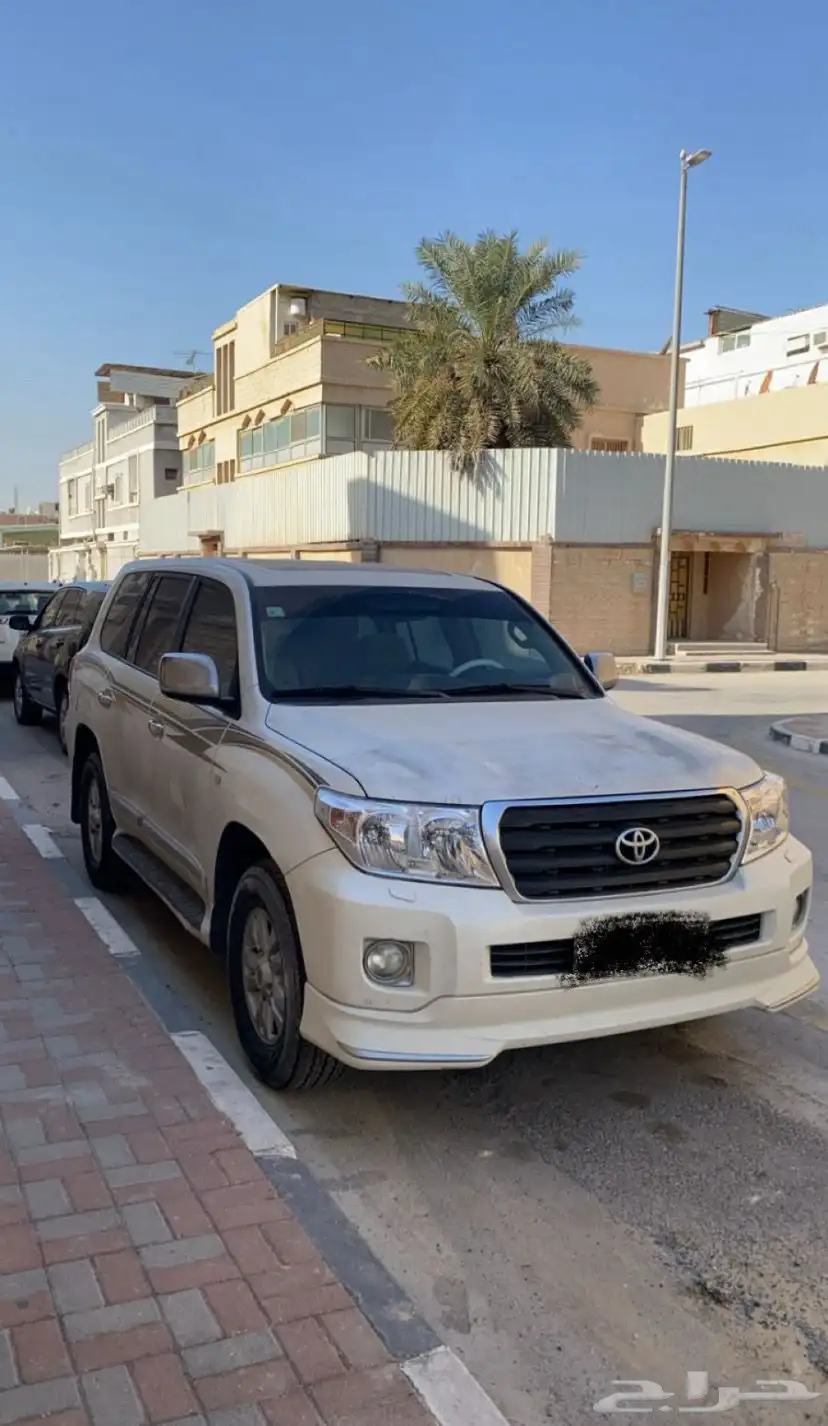 لاندكروزر 30