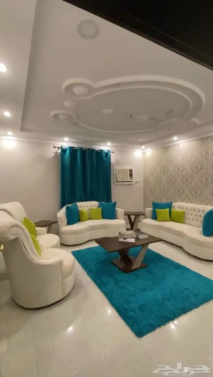 كنب. طاولات. فرشة. ستارة. للبيع 0