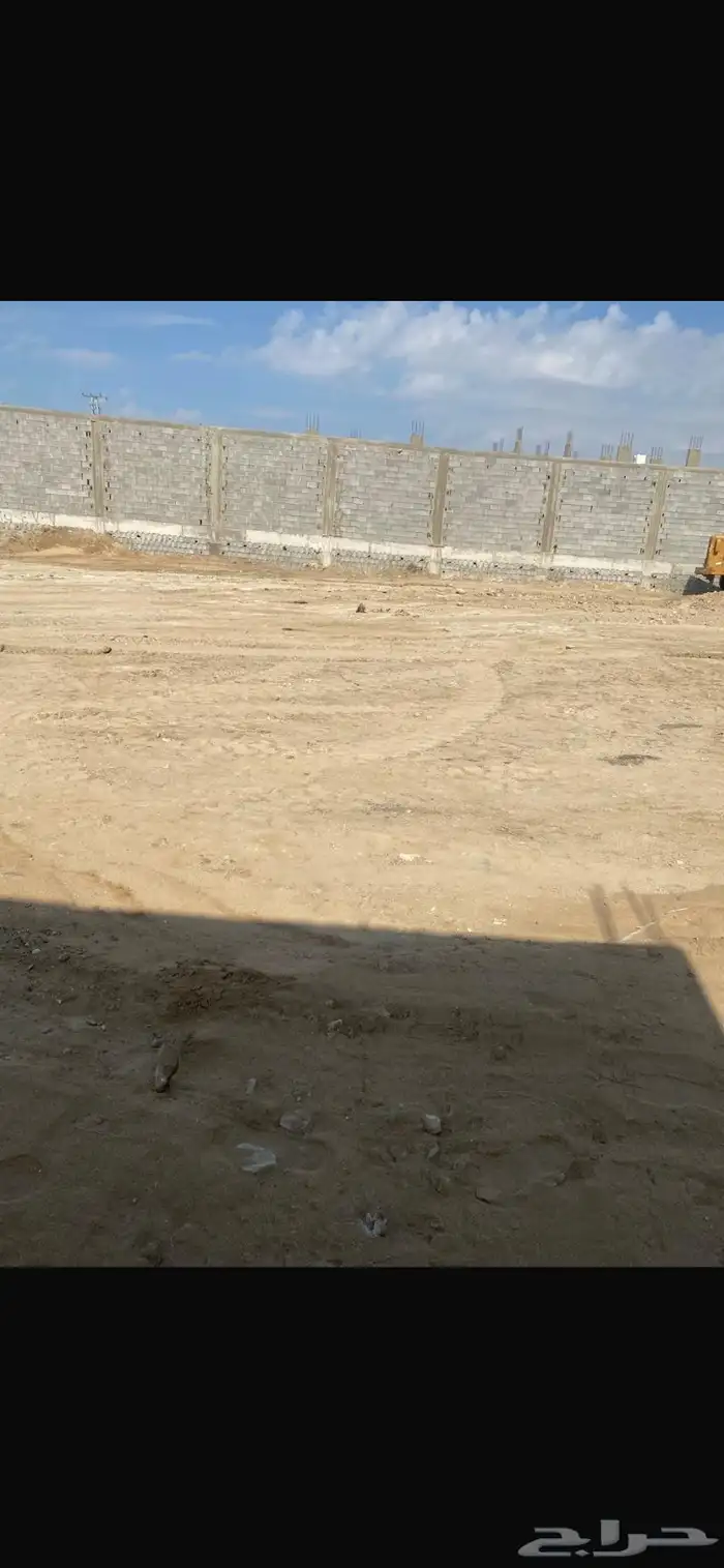 ارض للايجار مساحة 600 على شارع 20 0