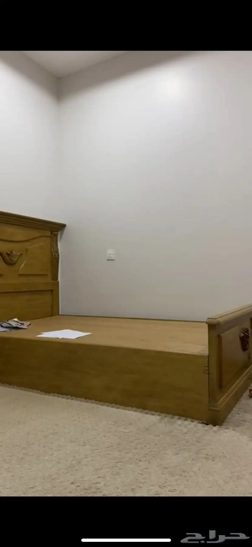 للبيع دولاب ملابس وسريرين وتسريحه 3
