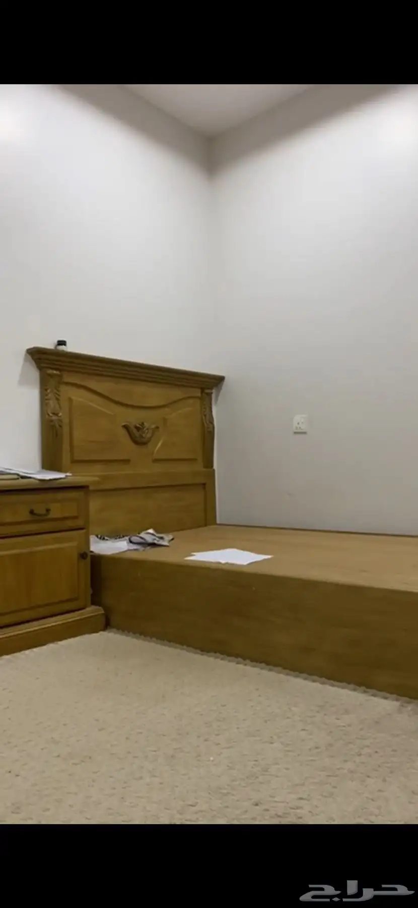 للبيع دولاب ملابس وسريرين وتسريحه 2