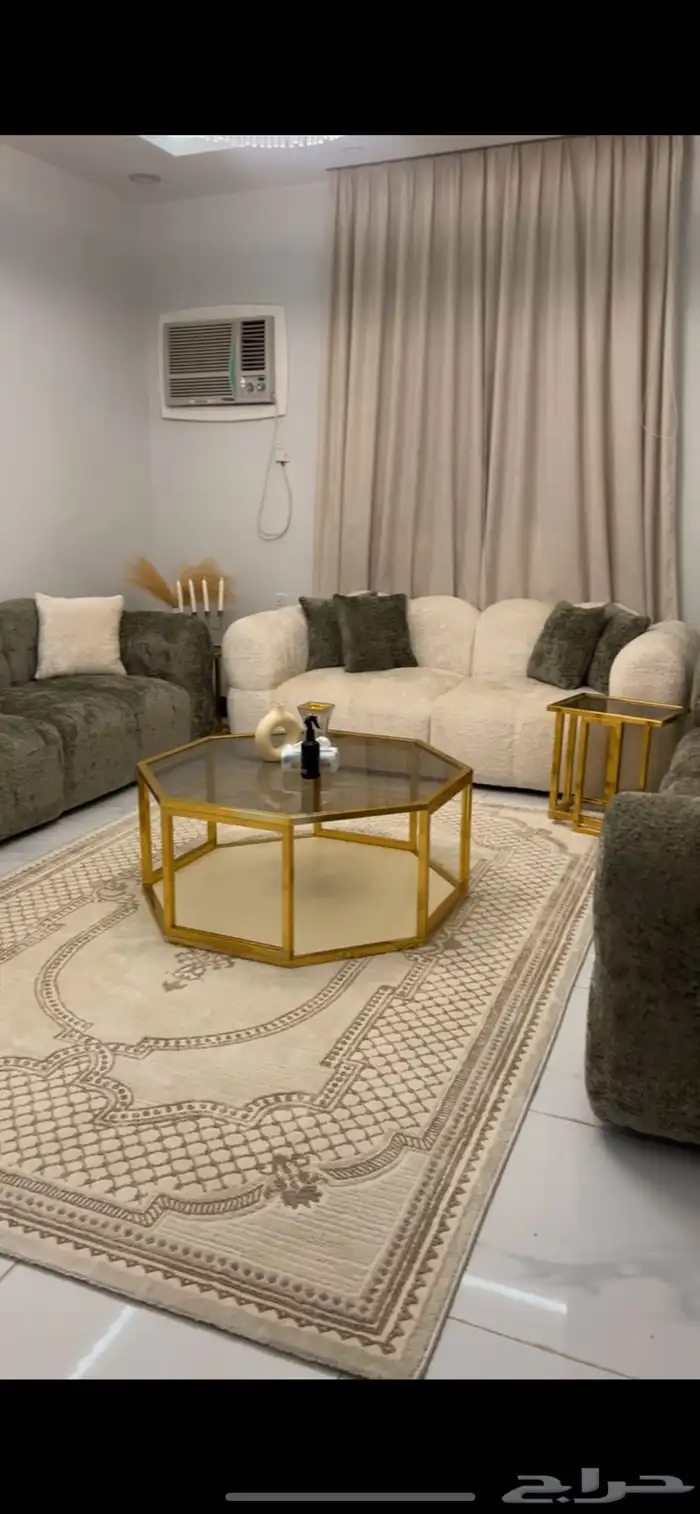 طاولات قهوه مع 4 خدمه 0