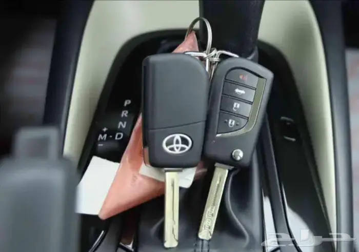 تويوتا كرولا مطوور XLl2.0 مطور بنزين 2025 9