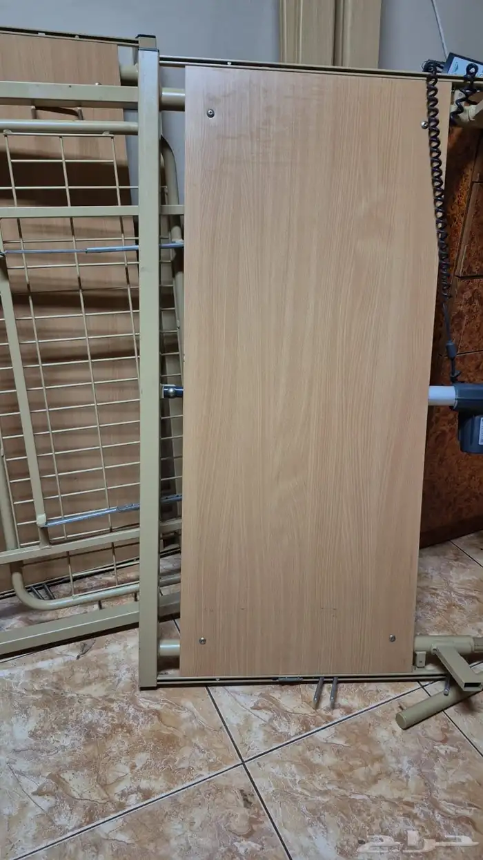 سرير مرضى 1