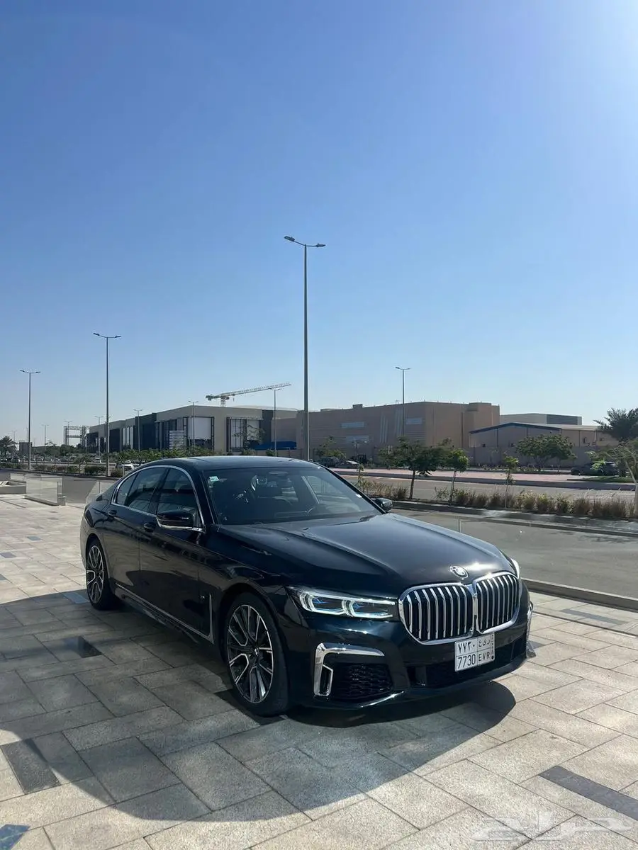 بي ام دبليو الفئة السابعه2021M 0