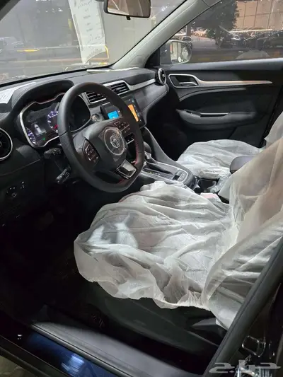 ام جي zs موديل 2024 استاندر 2