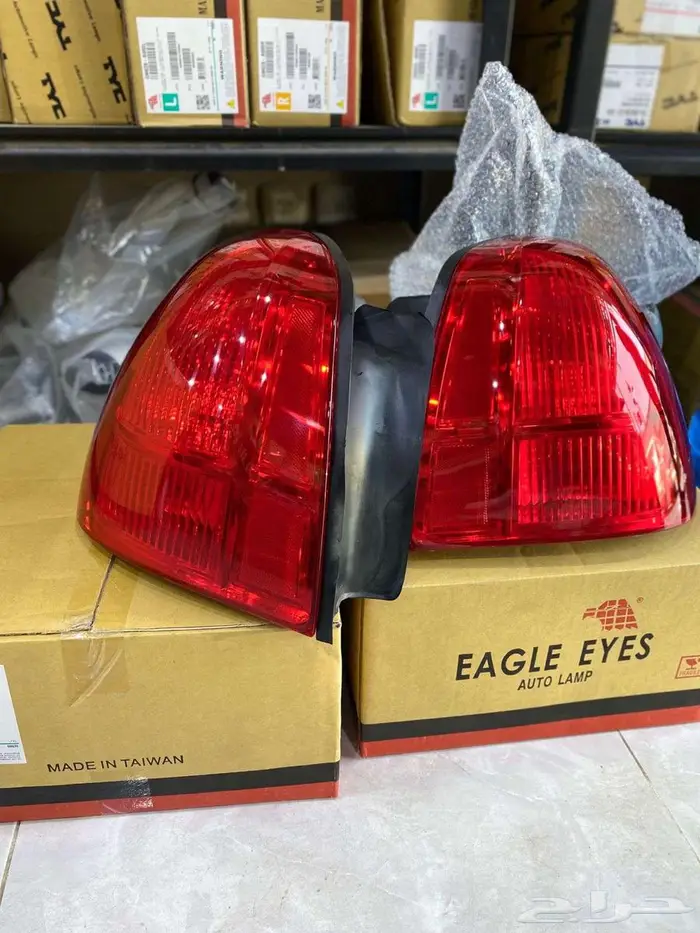 اسطب خلفي لينكون تاون كار 2003-2011 6