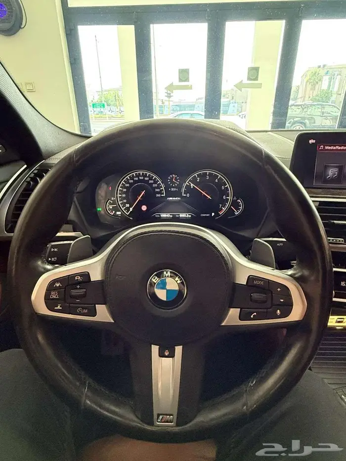بي إم دبليو X4 M40i 9