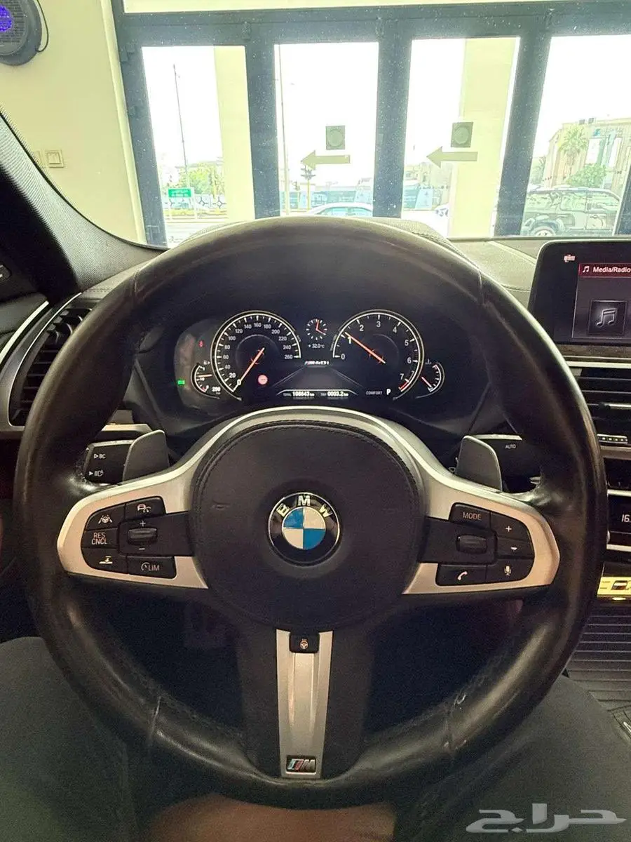 بي إم دبليو X4 M40i 9