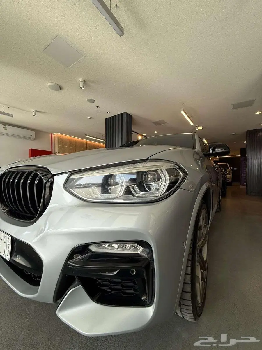 بي إم دبليو X4 M40i 1
