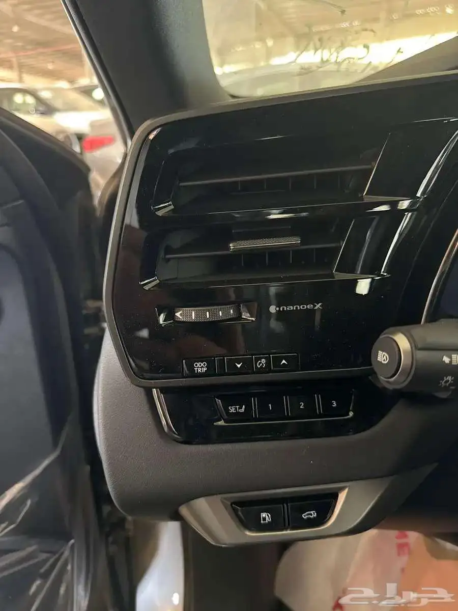 لكزس RX350BB موديل 2025 بنزين 12
