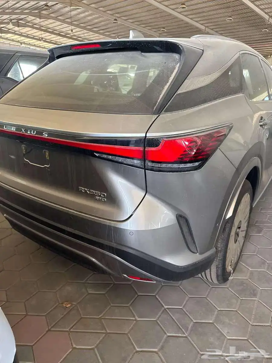 لكزس RX350BB موديل 2025 بنزين 2