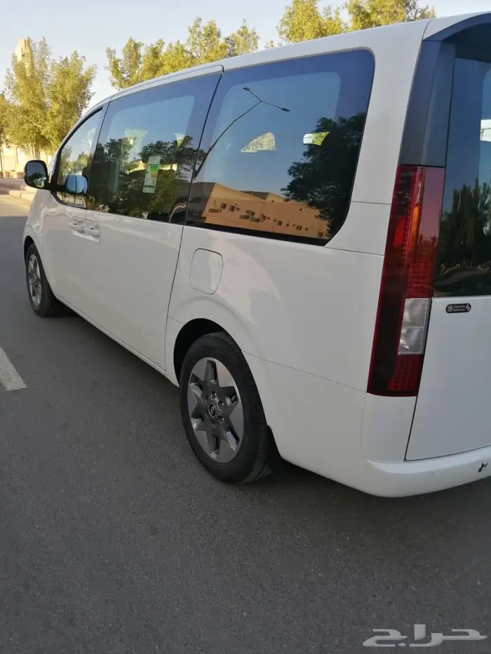 ستاريا. 2024 بنزين 2