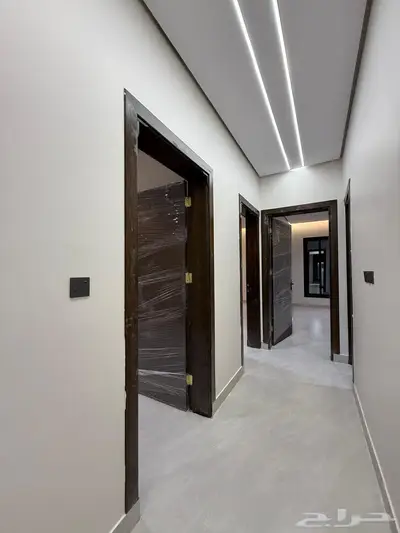 شقق تمليك تبوك حي اليرموك مكونه من ست غرف وصاله 6
